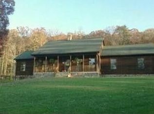 292 Slate Spring Ln, Fort Valley, VA 22652