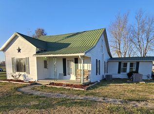 1263 Union Camp Rd, Lafayette, TN 37083