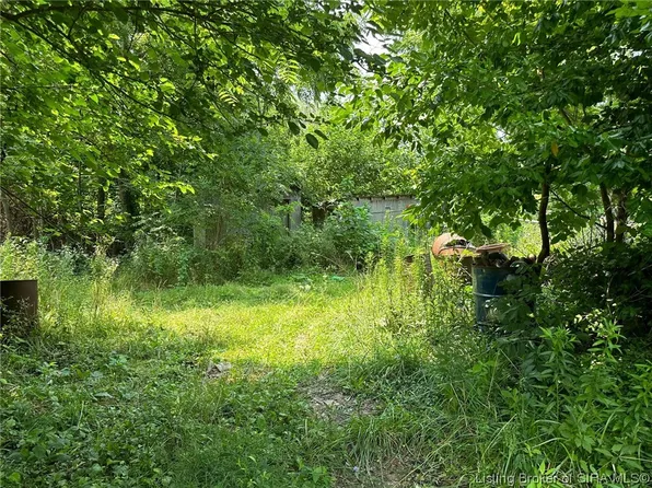 8512 W Polk Road, Lexington, IN 47138