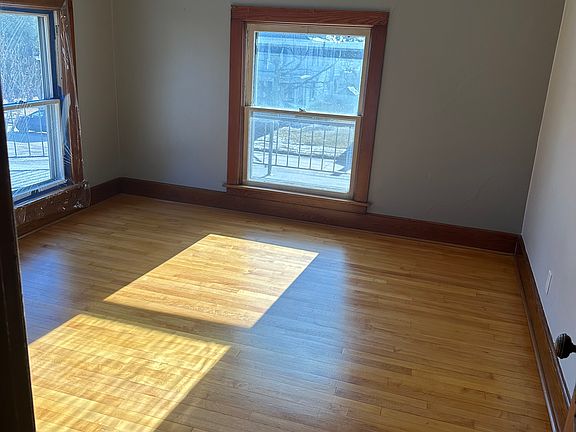5th image of 1102 Eastern Ave