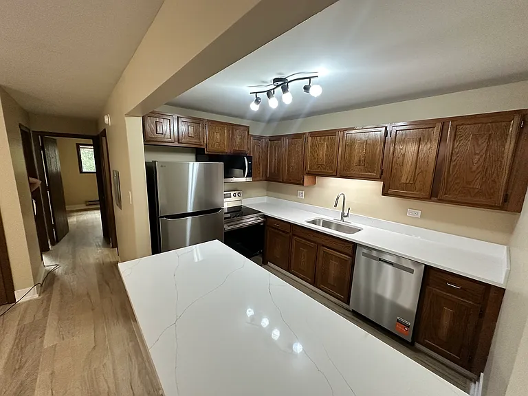 1856 N Goodwin Dr #1B — Photo 1