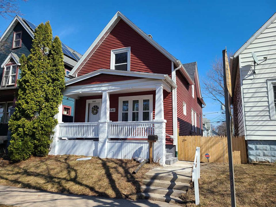 1st image of 2646 N Pierce St