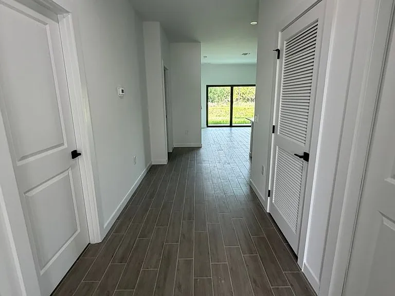 2214 Leda Ave S — Photo 3