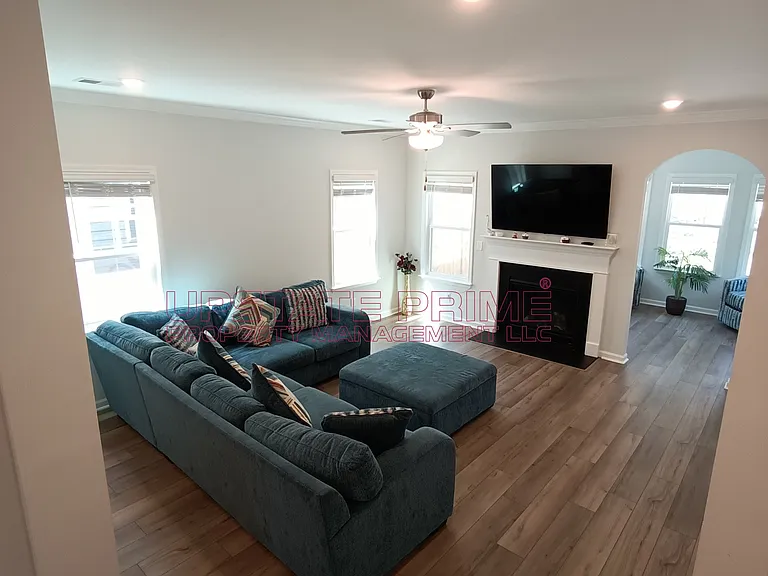 19 Tansey Ct — Photo 12
