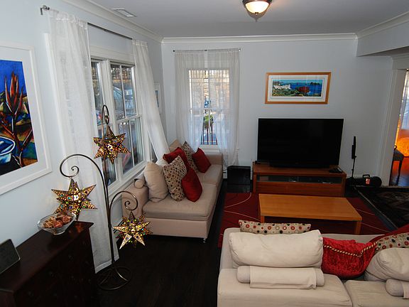 5th image of 251 Mount Pleasant Ave