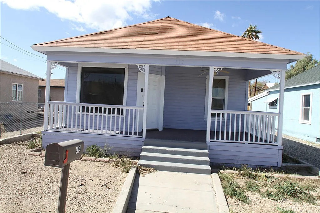 2 bed, 1096 sqft, $1,000 — Photo 2