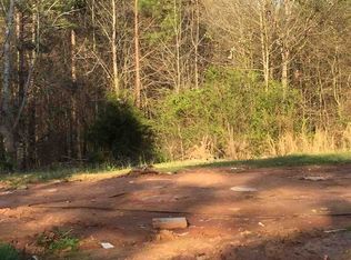 212 N Stribling St, Seneca, SC 29678