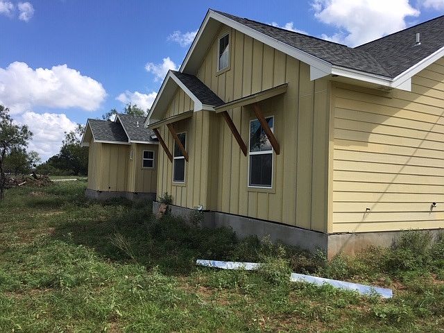 1st image of 147 Cedar Dr