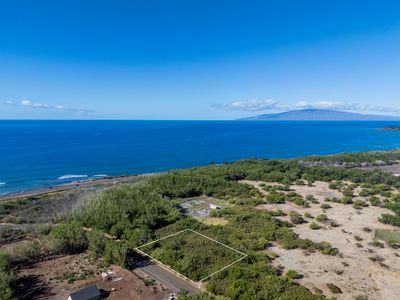21 Pohaku Aeko St #B, Lahaina, HI, 96761