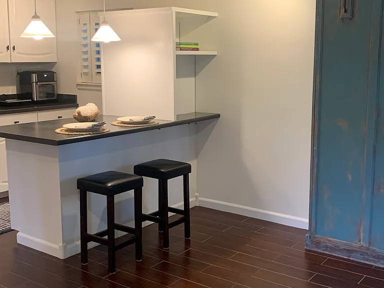 2606 Flintridge Pl — Photo 9