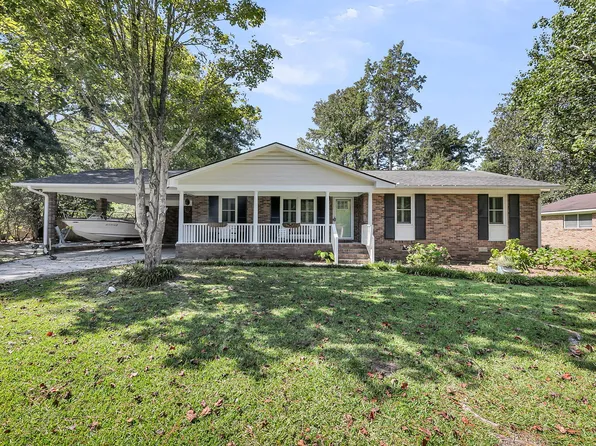 114 Azalea Dr, Summerville, SC 29485