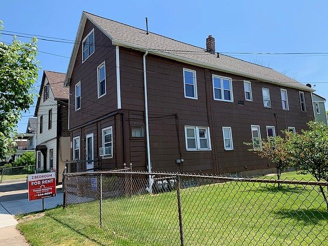 1st image of 31 Riverdale Ave #3