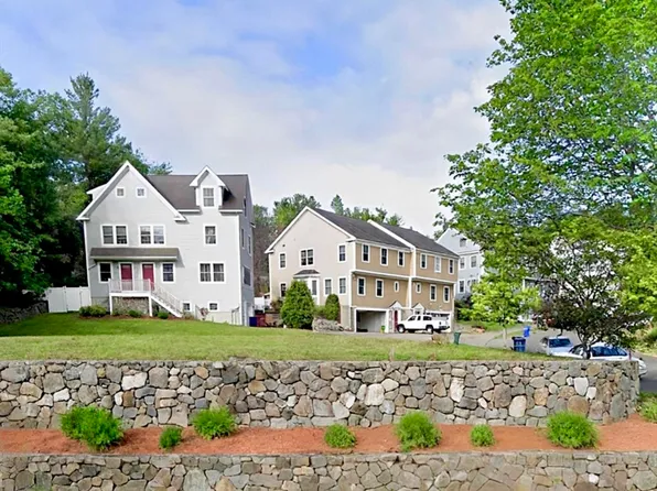 2-2B Gates Ln #B, Wakefield, MA 01880