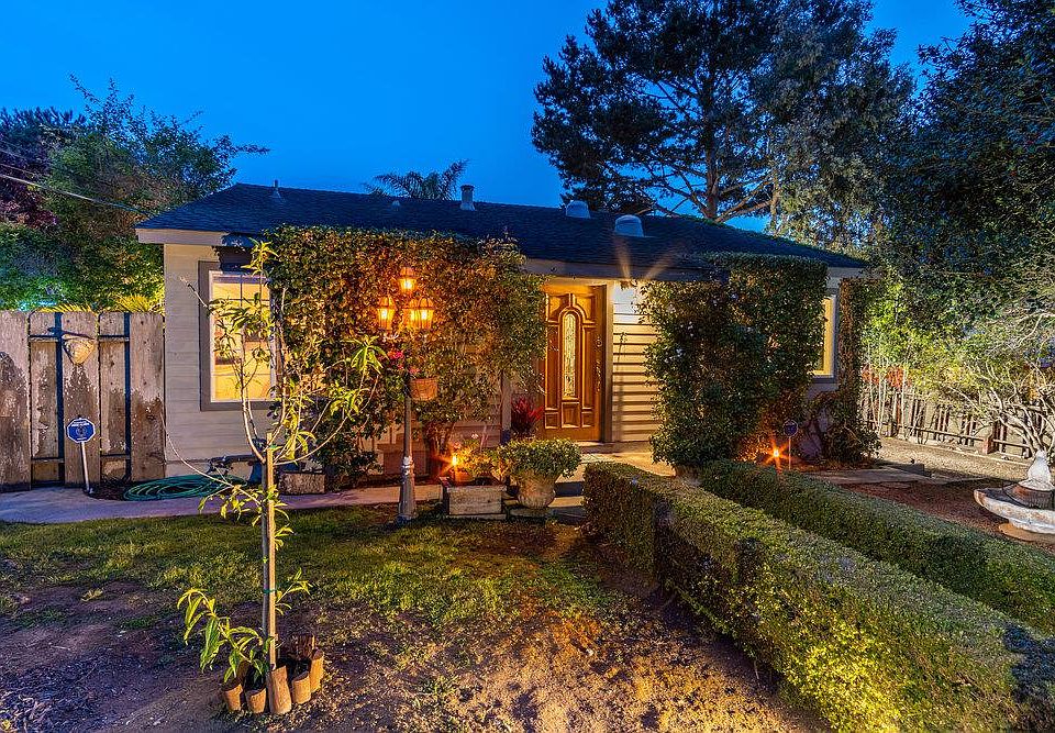 1134 Harcourt Ave, Seaside, CA 93955 Zillow