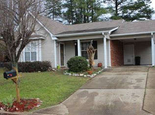 204 Falcon Cv, Brandon, MS 39047