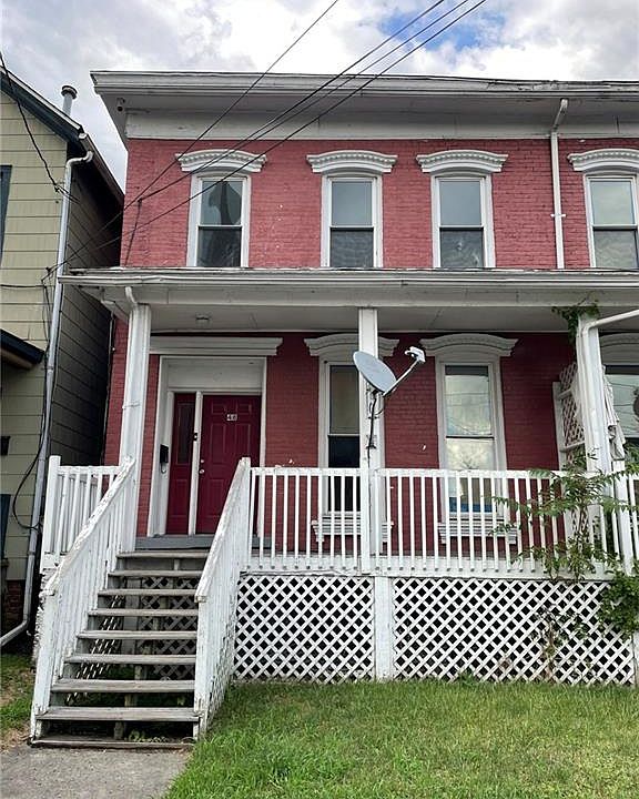 1st image of 48 Hammond St #48
