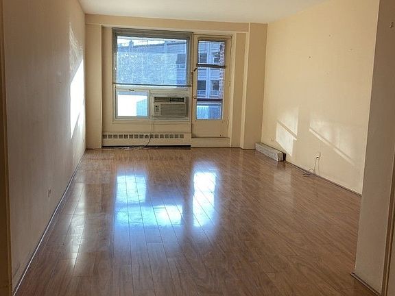 3rd image of 9740 62nd Dr APT 1C