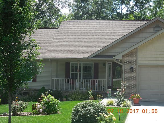 2nd image of 126 Kings Down Dr