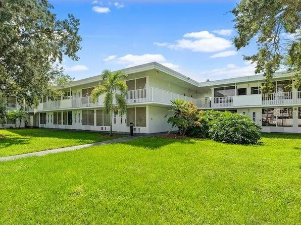 2930 Polynesian Isle Blvd #245, Kissimmee, FL 34746