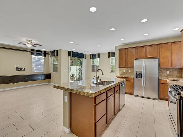 11323 Coulter Canyon St — Photo 6