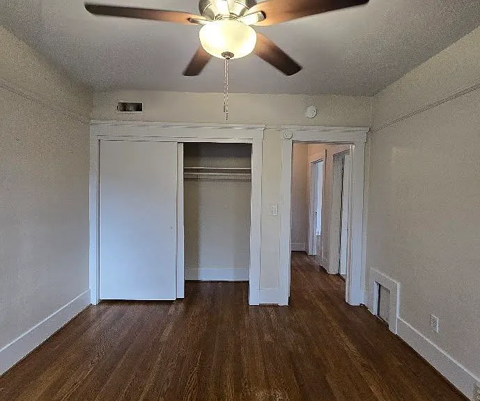 912 E Terrace Ave — Photo 31