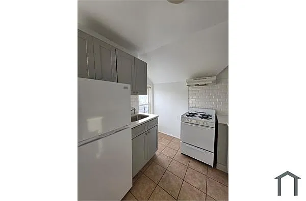 Building Photo - 35 Altonwood Pl