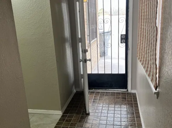 2905 Red Sails Dr #B, El Paso, TX 79936