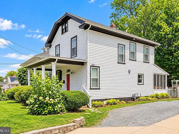 2nd image of 13 Cedar Ave