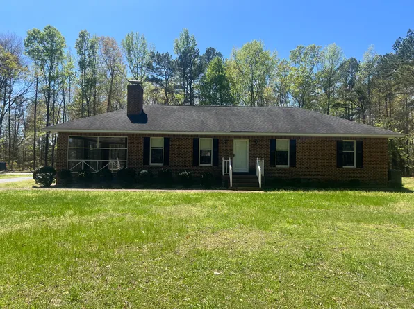 11089 Cedar Ln, Glen Allen, VA 23059