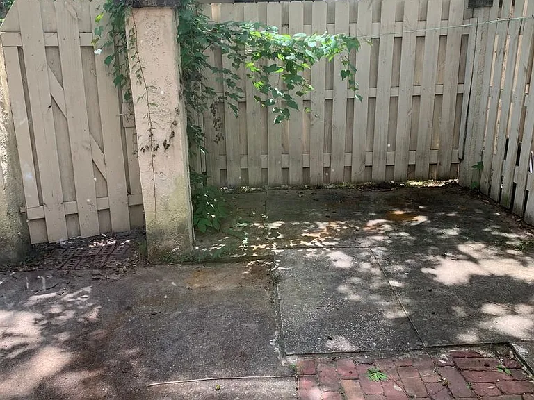455 Mall Blvd #36 — Photo 17