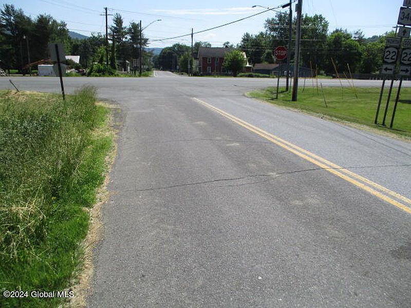 3rd image of 8 Rabbit College Road