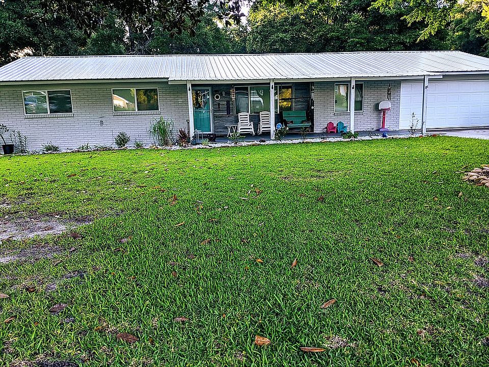 1st image of 425 NW 123rd St