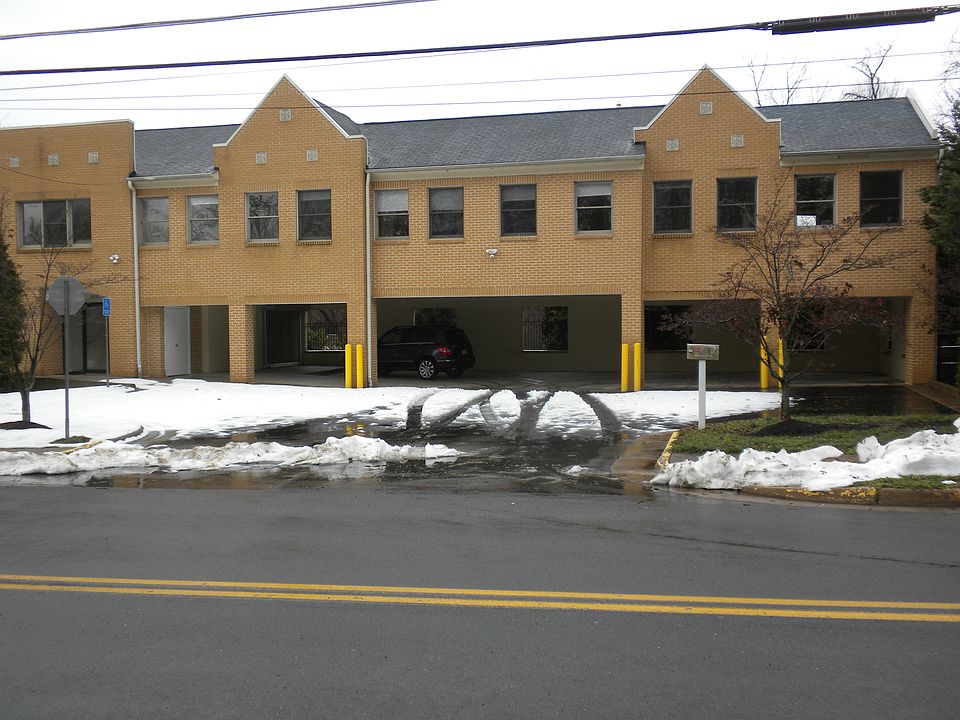 2nd image of 2732 Oak Valley Dr