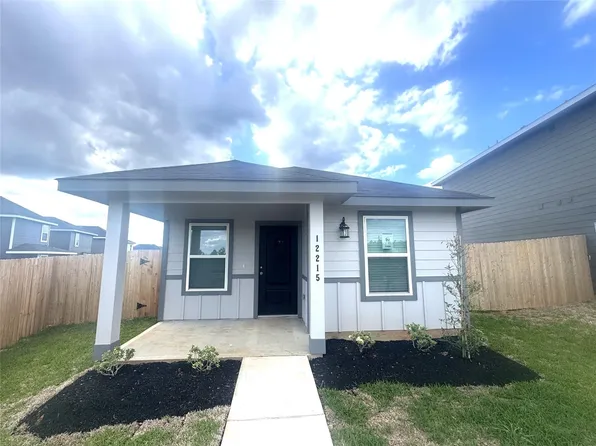 12215 Shield Crest Ct, Willis, TX 77378