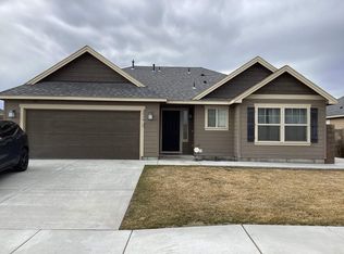 3914 Montgomery Ln, Pasco, WA 99301