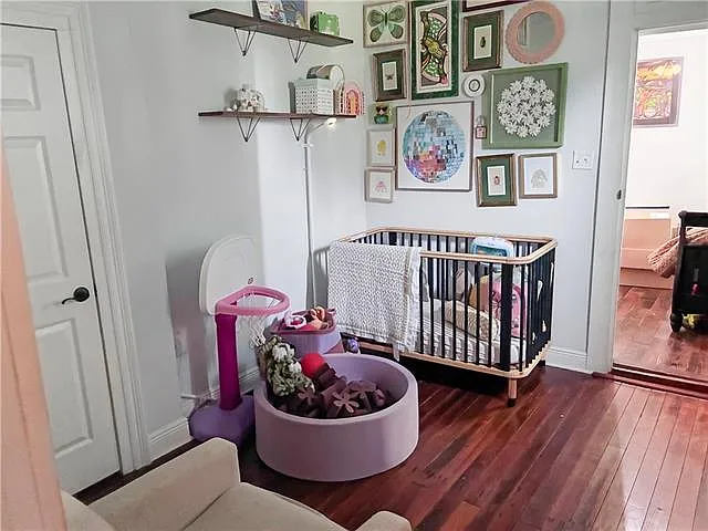 3 bed, 1.0 bath, 1100 sqft, $1,600 — Photo 4