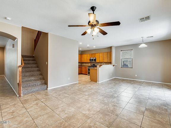3rd image of 43633 W BAILEY Drive