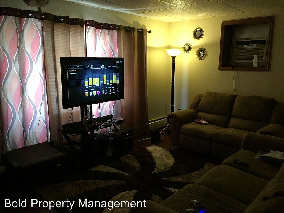 1st image of 825 Guilford St #2