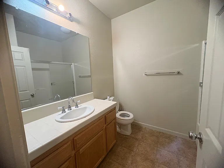 614 Mosburg Loop — Photo 23