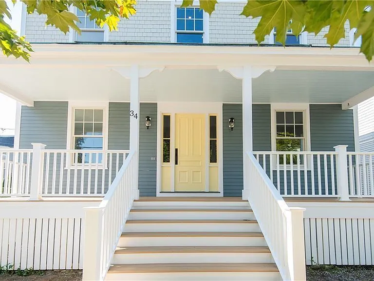34 Harrison Ave — Photo 2