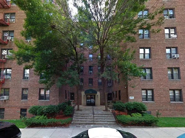 102-18 64th Ave APT 2L, Queens, NY 11375