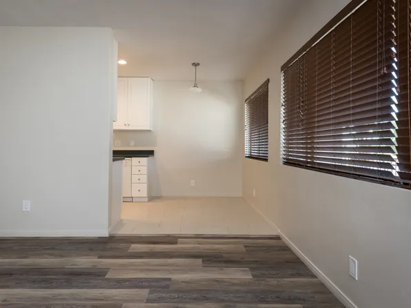 1044 Sapphire St APT 7, San Diego, CA 92109