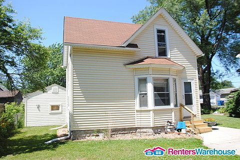 1115 Albemarle St, Saint Paul, MN 55117 | Zillow