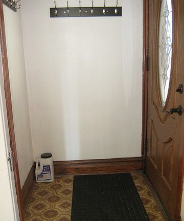3rd image of 1928 S 58th Ave
