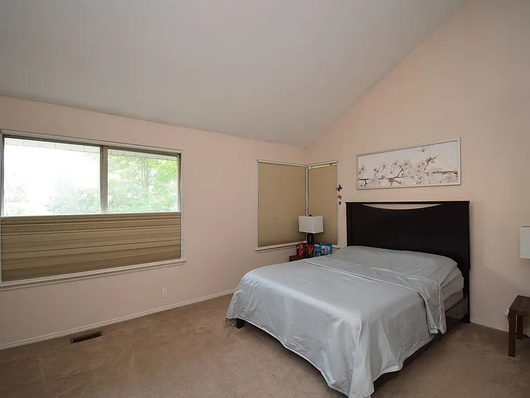 2122 E Rainbow Point Dr — Photo 6