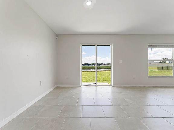 4th image of 4012 Villa Doria Ct