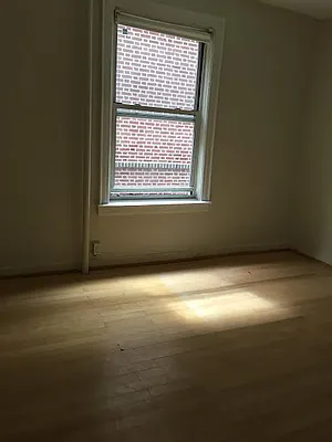 Rented by Metropolis International Realty Inc. | media 2