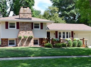 912 SE 4th St, Ankeny, IA 50021