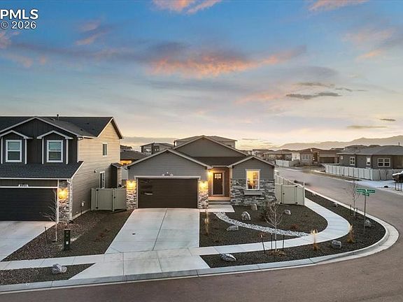 3rd image of 9962 Hidden Ranch Ct