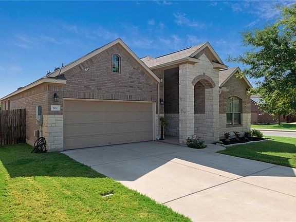 2nd image of 102 Vallecito Dr